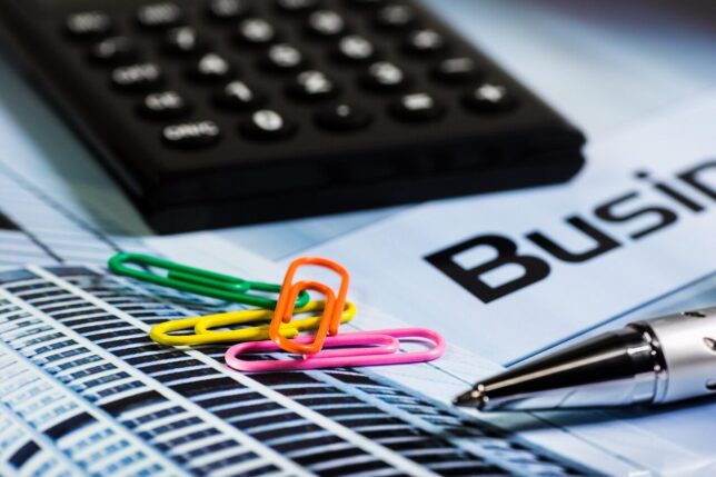 calculator, paperclip, ballpoint pen, office, radhakrishnan, solar calculator, calculate, how to calculate, calculation, business, business plan, black, white, stationery, school, close up, macro, macro shot, datailaufnahme, calculator, calculator, calculator, calculator, calculator, business, business plan, stationery